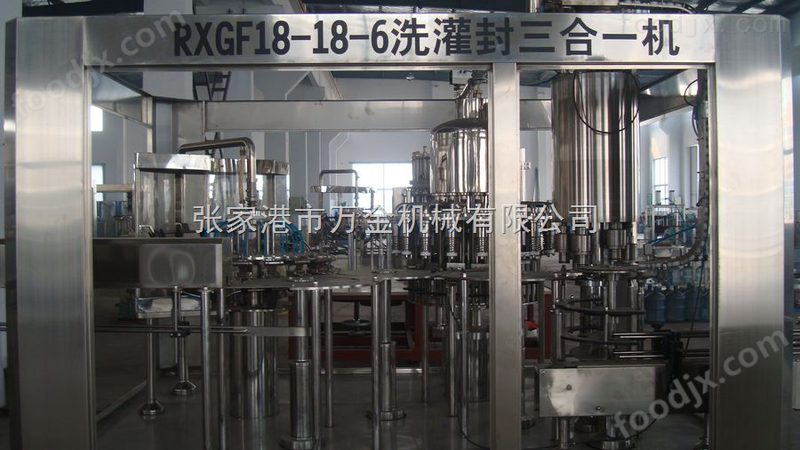 炒菜机器人适合老人用吗